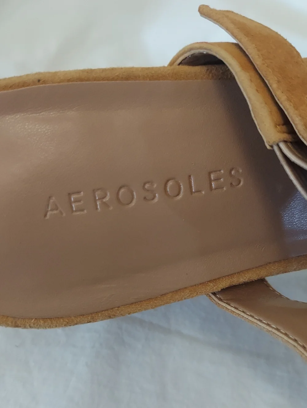 Aerosoles Cosmic Sandal Tan Genuine Suede Womens Size 11 Heel 3